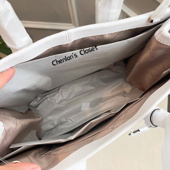 🌈NeW! Michael Kors ‘Pride Collection’ Mirella MD Tote - Picture 9 of 11